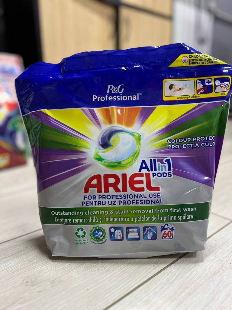 Ariel Капсули 3in1 (72) Колір