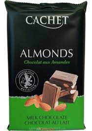 Cachet 300g - молочний шоколад 32% з мигдалем (21), 12шт\ящ